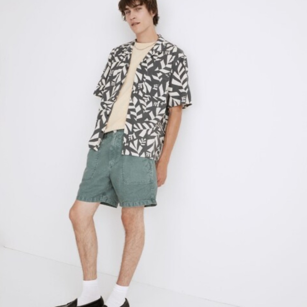 Madewell Men’s Green Chino Shorts size XL